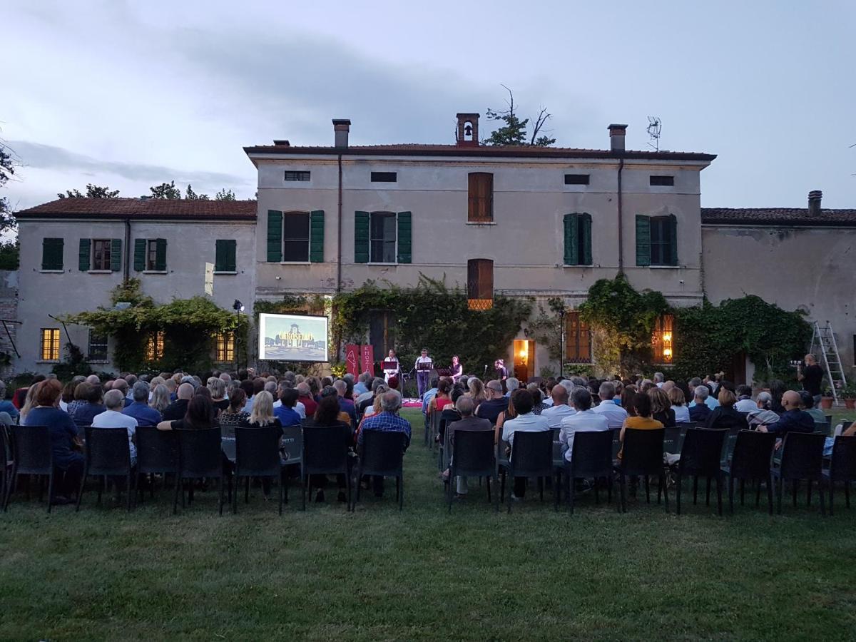Corte Malpensata Bigarello 外观 照片